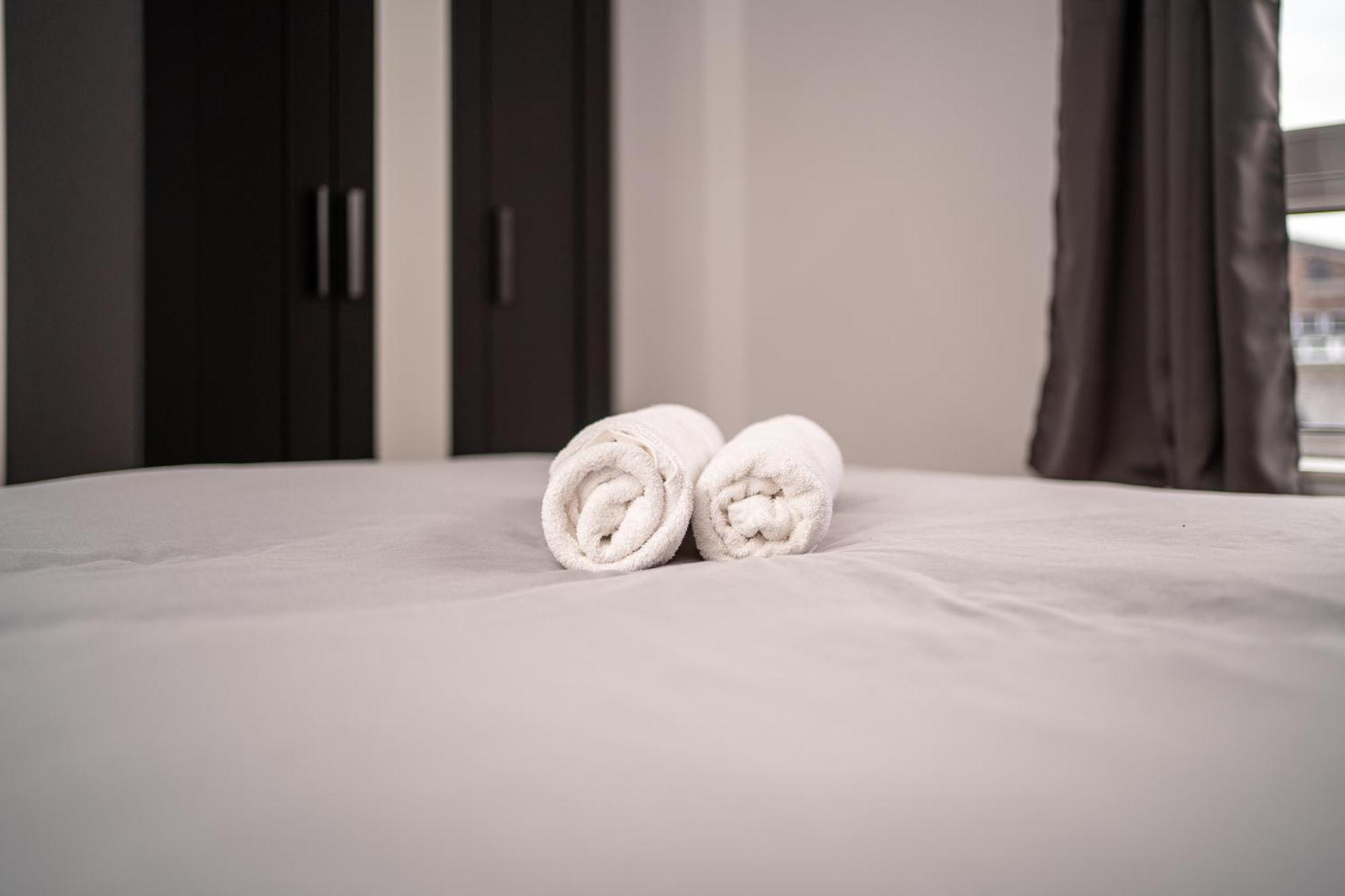 Central Apartment In Belfast City Centre - Sleeps 5 People Экстерьер фото