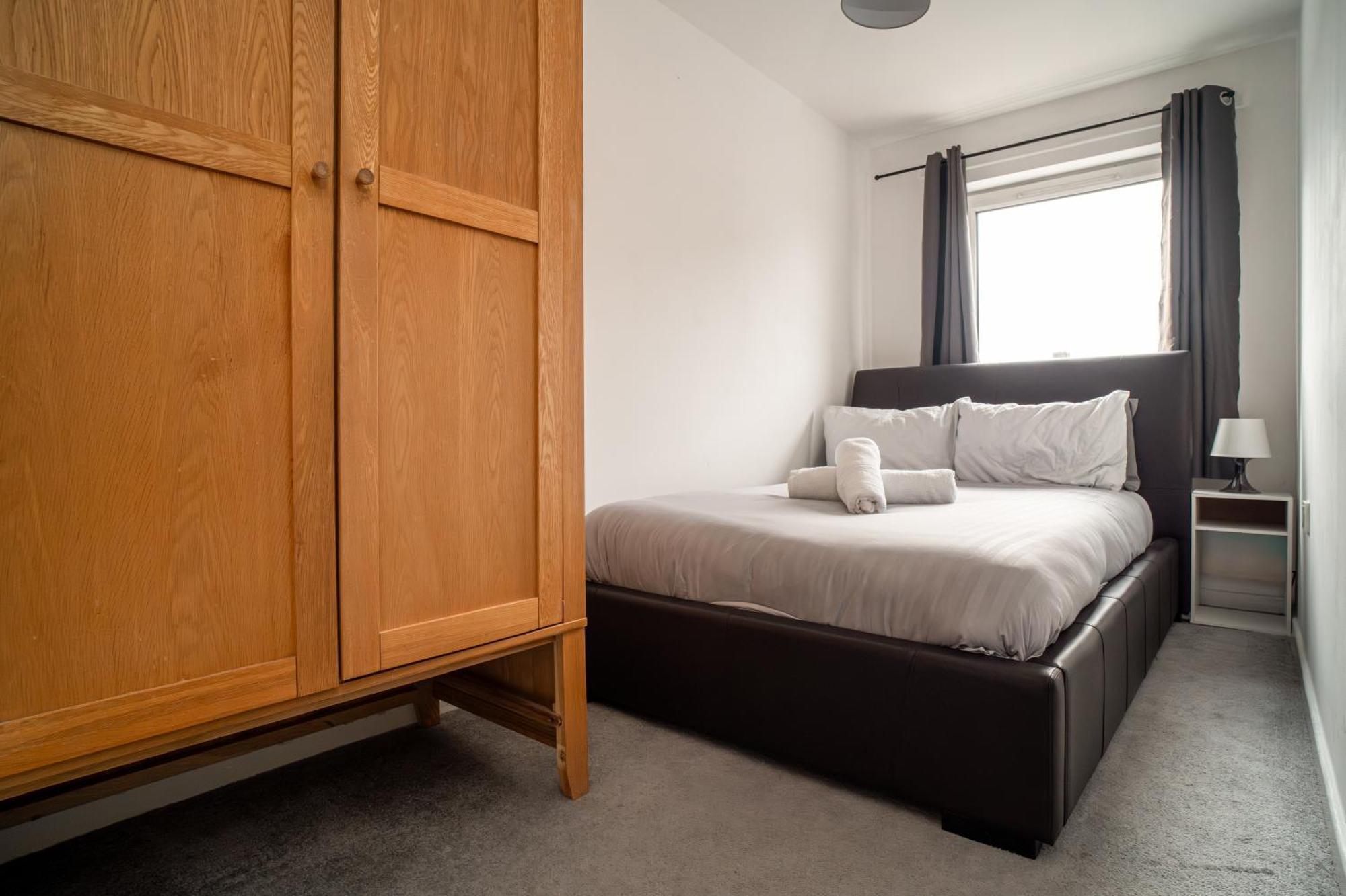 Central Apartment In Belfast City Centre - Sleeps 5 People Экстерьер фото